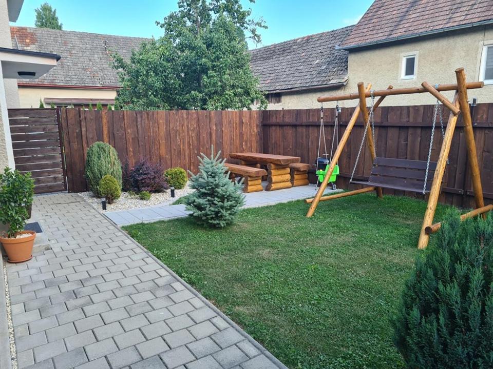 Ubytovanie U Jakuba Konska  Exterior foto
